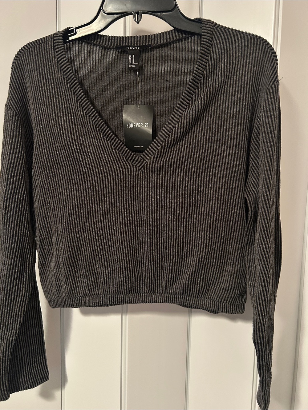 Forever 21 Women's Ribbed V-Neck Sweater - Charcoal